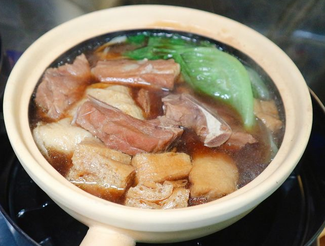 KK肉骨茶